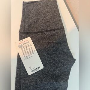 NWT Lululemon Wunder Under High Rise Crop Orignal Lion Gray Herringbone Pants